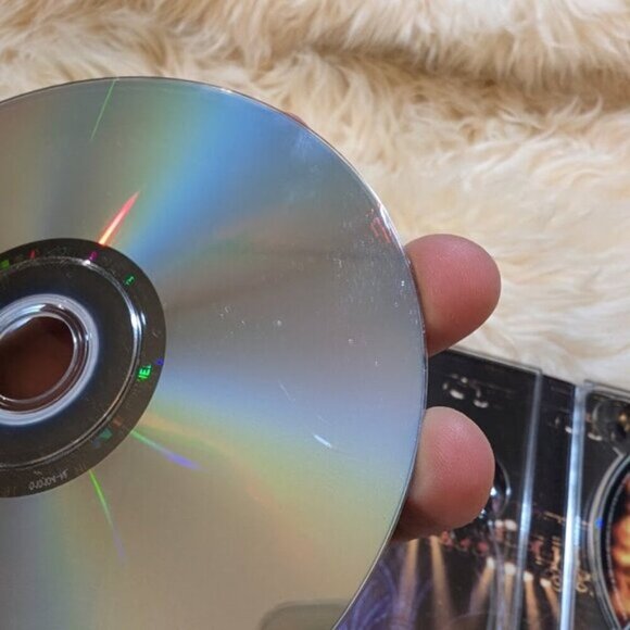 Iron Maiden: Death on the Road Used 3-Disc DVD Box Set - Picture 12 of 16